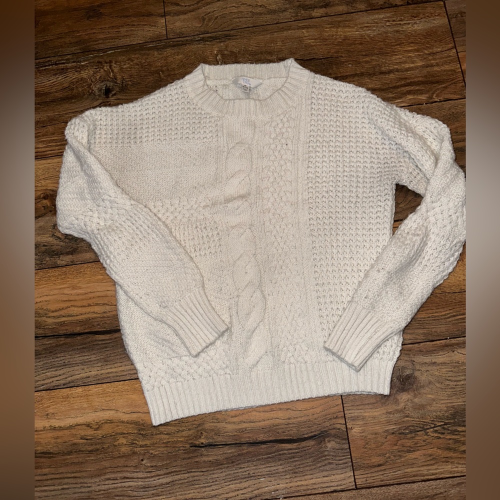 Time&Tru White Long Sleeve, Size Medium (8/10)